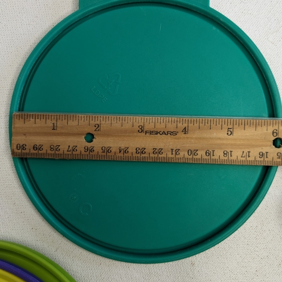 Tupperware Butterfly Tabs Lids Only #2516 C 4 colors S-1 - Picture 4 of 4